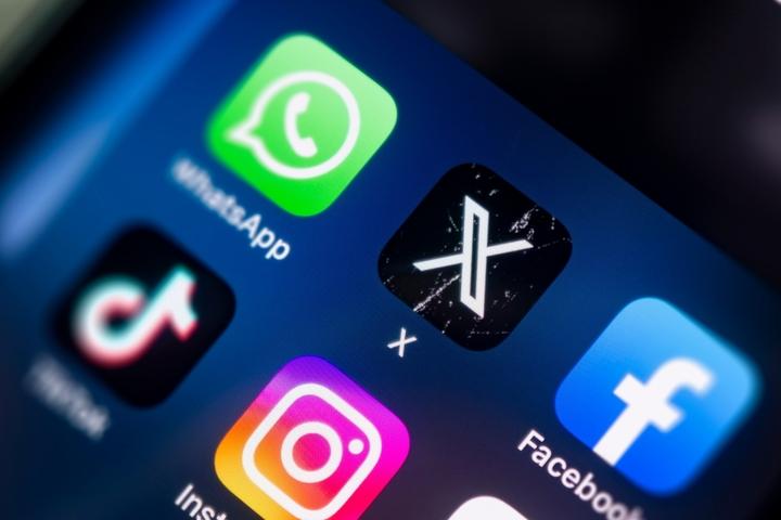 Advertising Compliance Part 2: Electronic Advertising, Including Social Media, Internet & Texting